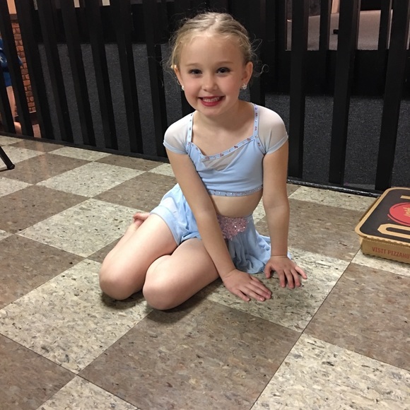 Meet your Posher, Riva - Picture 7 of 8